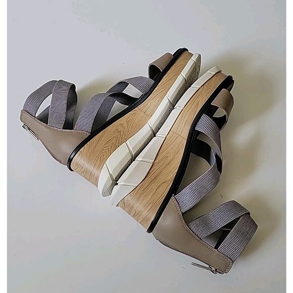 Sorel Joannie III Sport Strap Platform Wedge Sandals Gray Open Toe - Picture 5 of 14